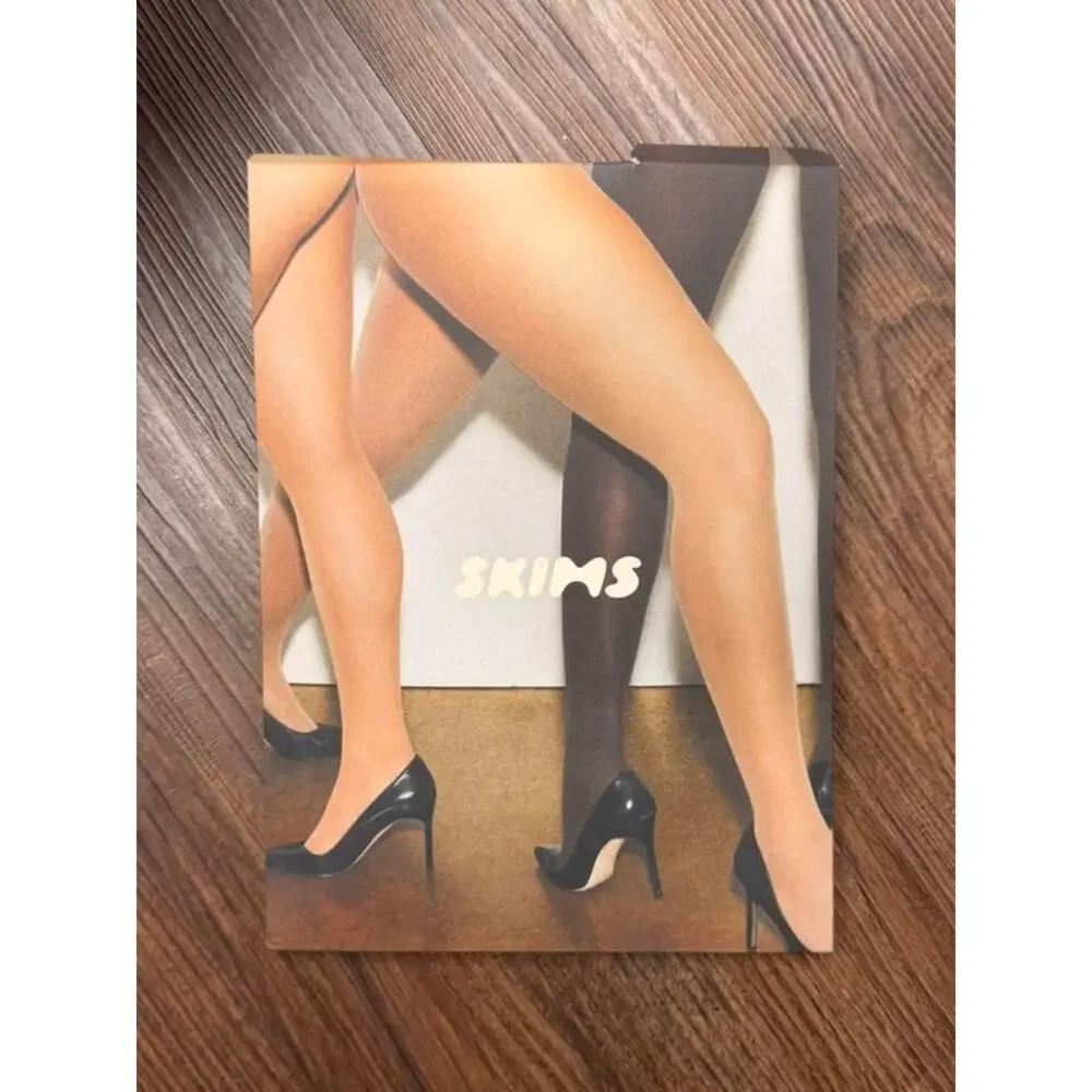 SKIMS HOISIERY Shaping Capri Tights - Onyx Size S NWT #1978